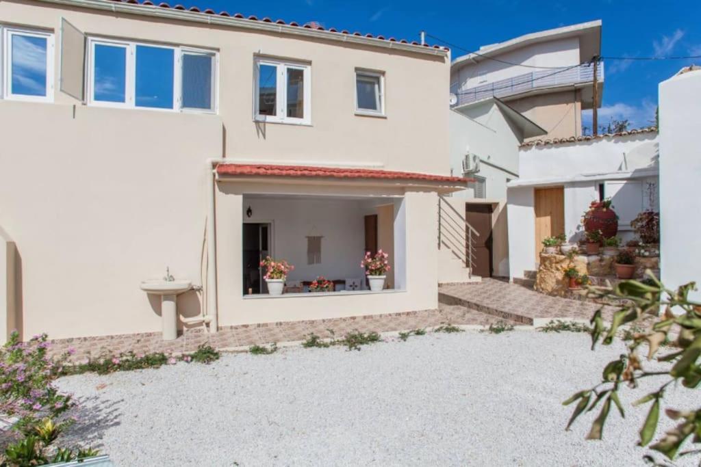 Newly Reconstructed Flat 107Sqm! Apartment Chania  Bagian luar foto