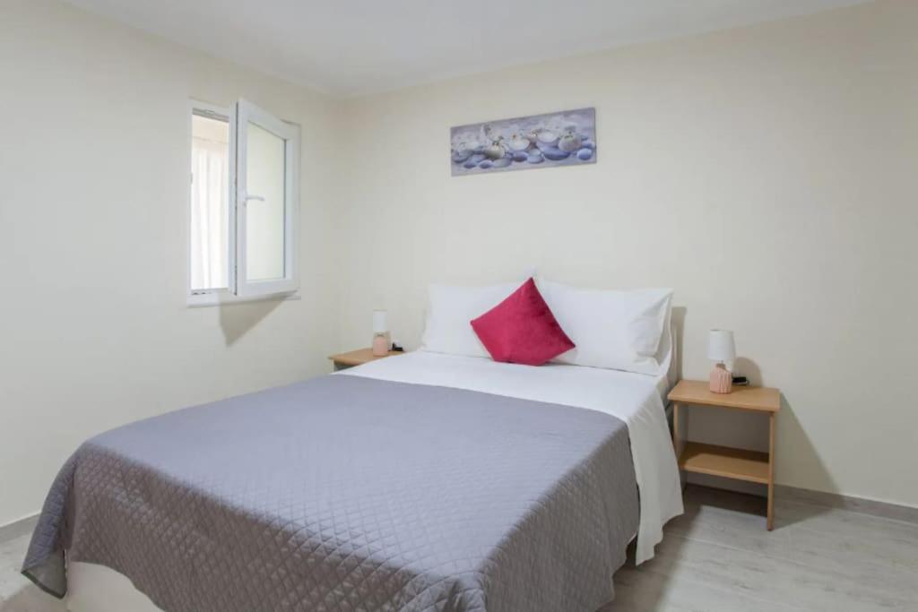 Newly Reconstructed Flat 107Sqm! Apartment Chania  Bagian luar foto
